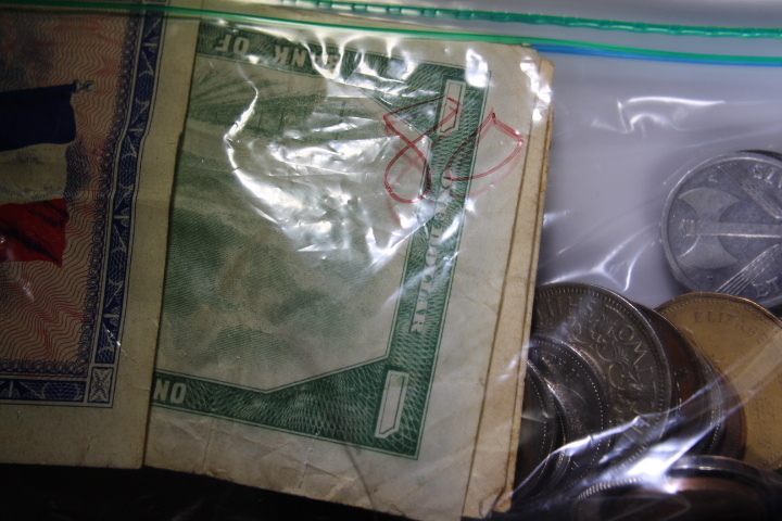 lot 80 image: Miscellaneous Coins and Tokens Please see photo