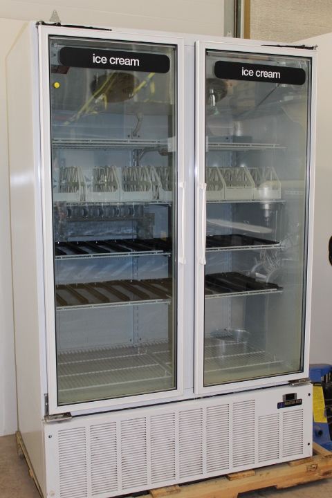 lot 7 image: Glass Door Freezer Merchandiser w NEW COMPRESSOR