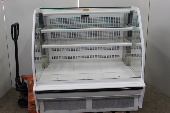 lot 24 image: Open Air  Grab n Go refrigerated case