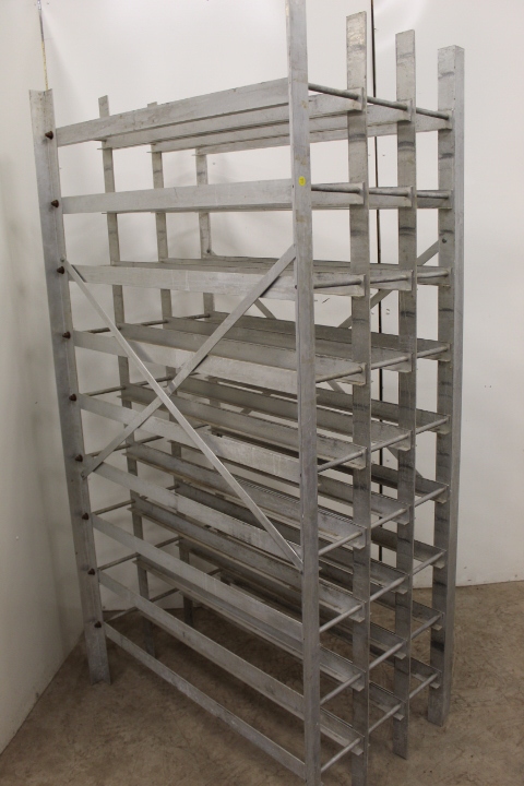lot 78 image: Can Rack