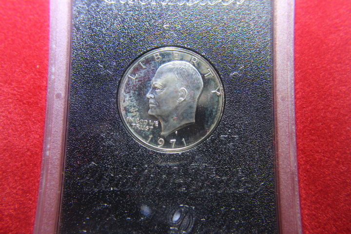 lot 5 image: 1971 S EISENHOWER DOLLAR 1$  PROOF  Brown Box  276