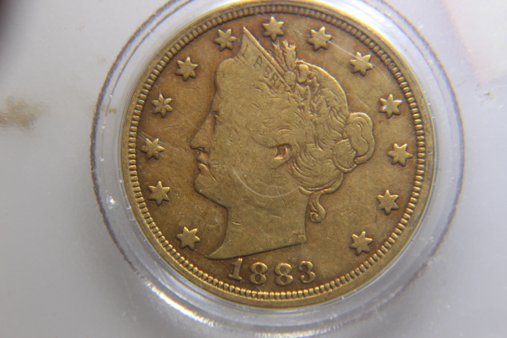 lot 3M image: 1883 Racketeer V Nickel