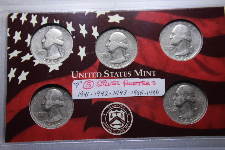 lot 107A image: US Mint Set Silver Quarters All P 1941,1942,1943,1945.1946