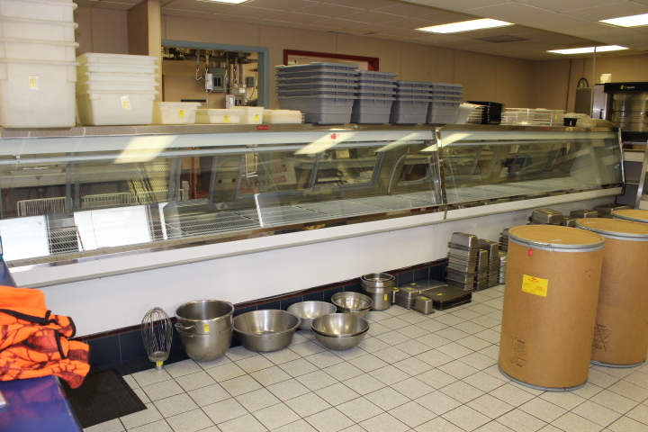 lot 17 image: McCray DELI CASES - 1 year old - All components SINGLE (1) PHASE