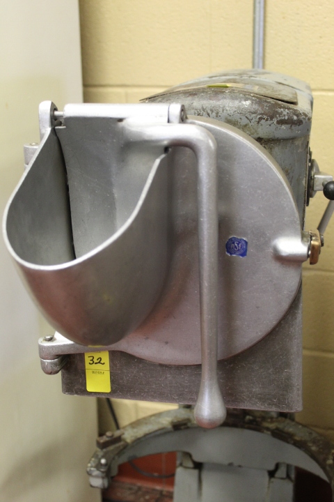 lot 32 image: #22 hub Shredder Attachment