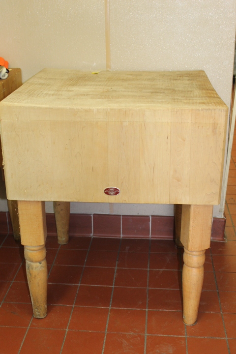 lot 33 image: Beautiful  BUTCHER BLOCK