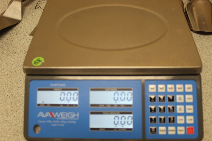 lot 60 image: Retail Scale