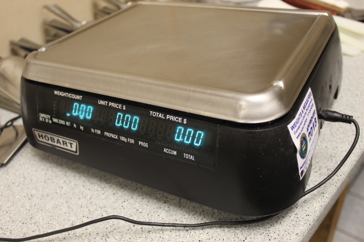 lot 61 image: Retail Scales by Hobart