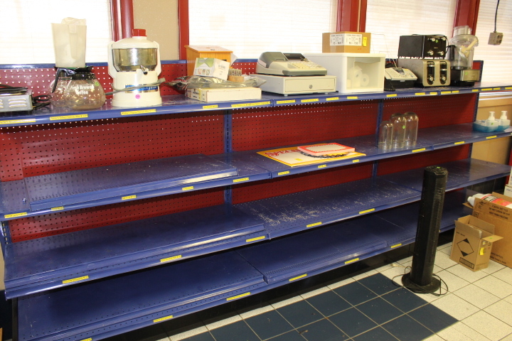 lot 67 image: Gondola Shelving