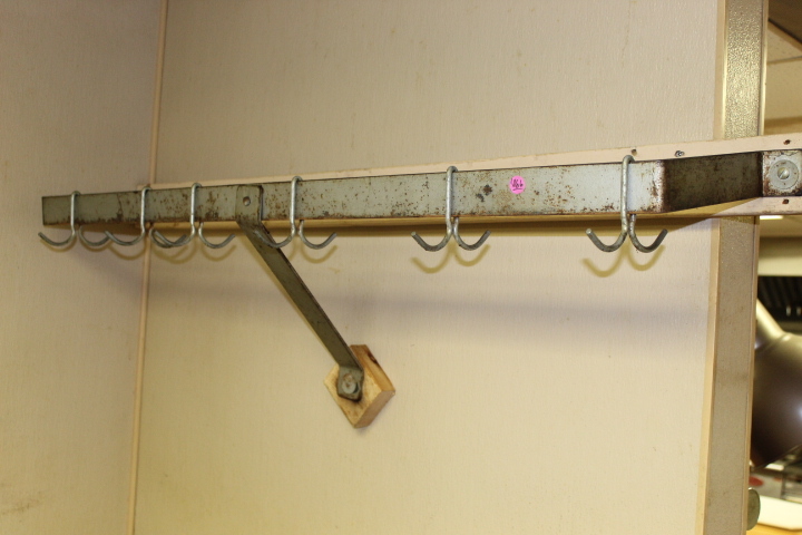 lot 166 image: Pot Rack