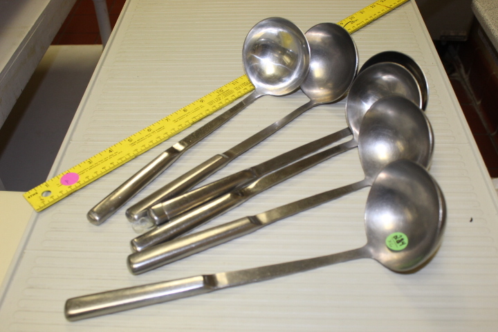 lot 284 image: Metal Ladles