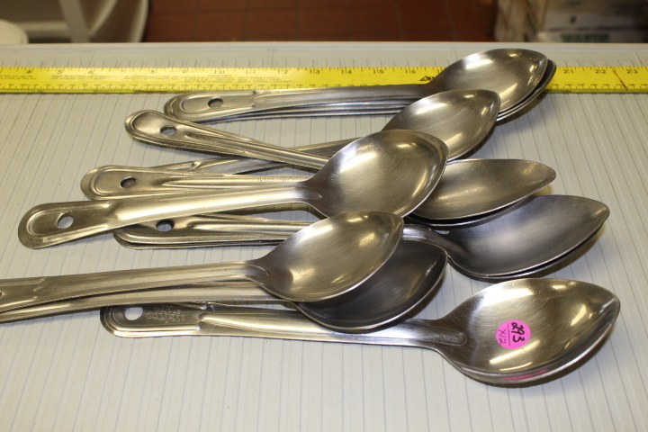 lot 293 image: Serving Spoons