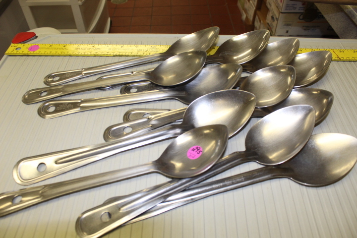 lot 295 image: Serving Spoons