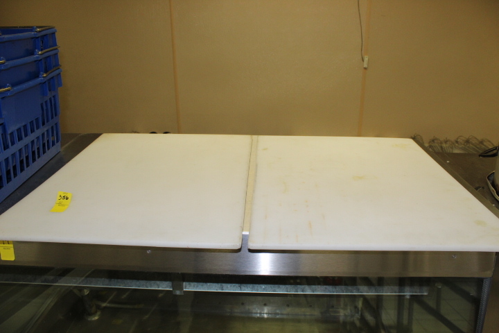 lot 356 image: Cutting Bards