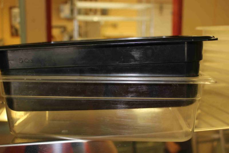 lot 332 image: 12 Size Insert Pans
