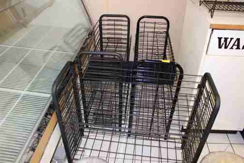lot 352 image: Merchandising Racks