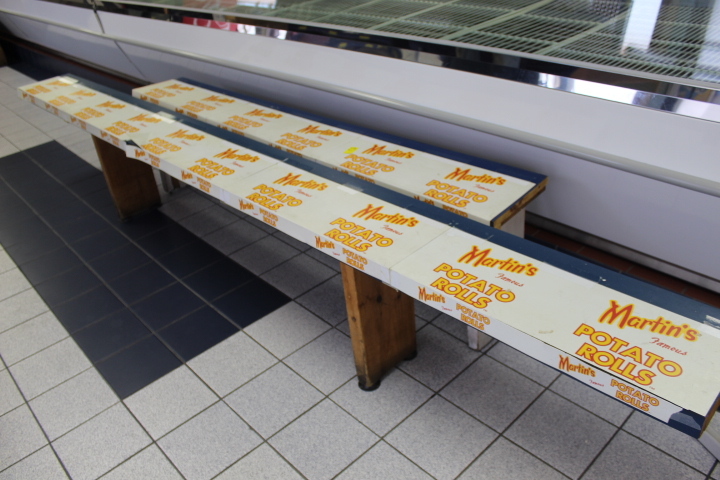 lot 370 image: Wooden Benches Lot