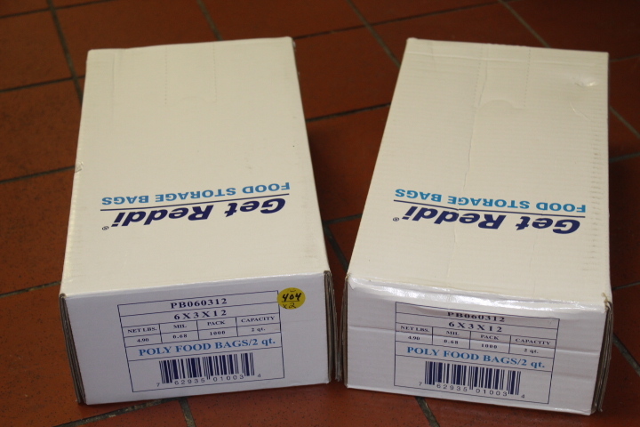 lot 404 image: Polly Food Storage Bags