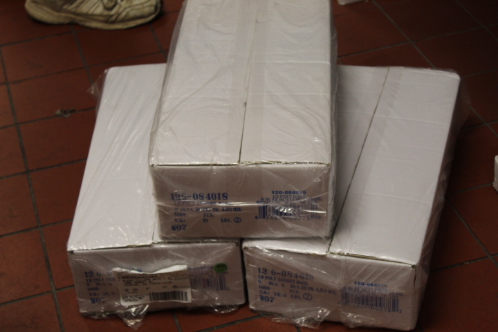 lot 406 image: Polly Food Storage Bags