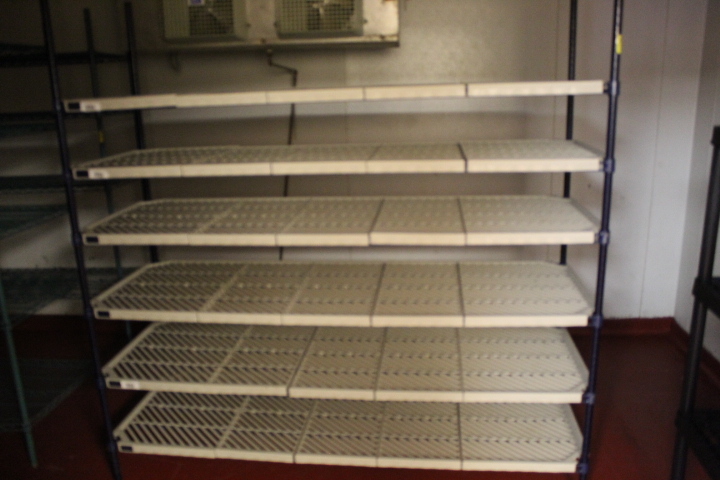 lot 178 image: Metro Style Shelving