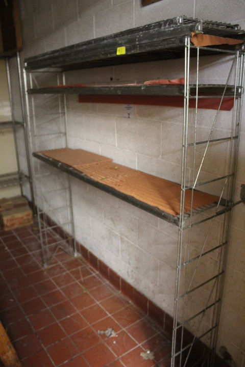 lot 181 image: Merchandising Shelving