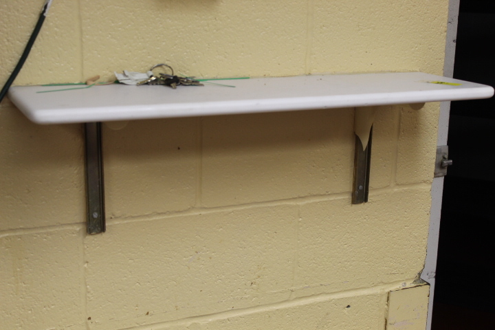 lot 428 image: Wall Shelf