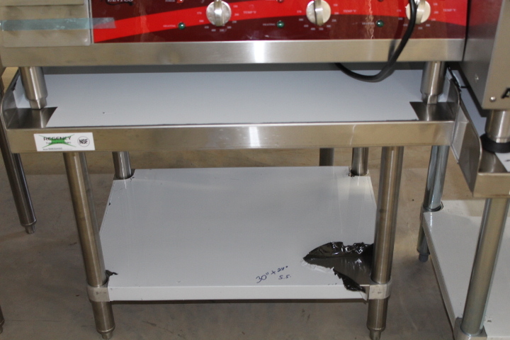 lot 46 image: Stainless Steel Equipment stand