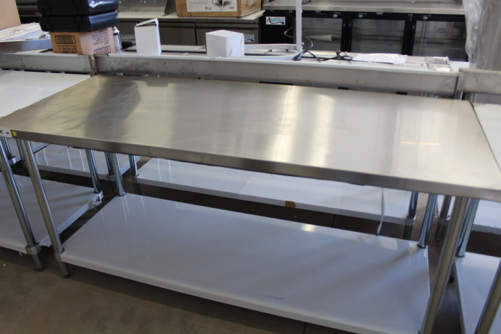 lot 50 image: 6 Stainless Steel Table