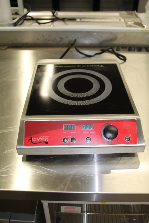 lot 97 image: Induction cooker