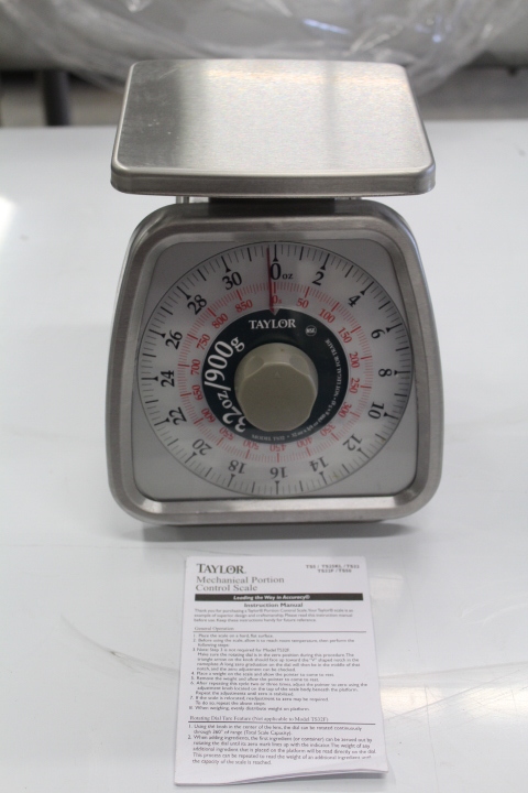 lot 102 image: Taylor Portion Control Scale