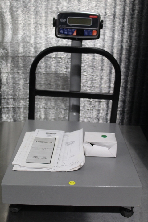 lot 115 image: Torrey Receiving Scale