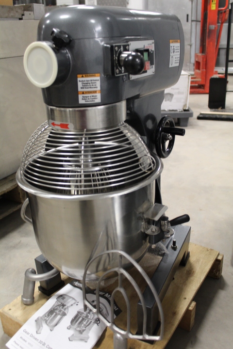 lot 127 image: 20 Quart Commercial Mixer