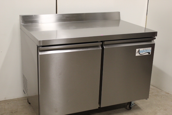 lot 24 image: Beautiful  NEW  4 Worktop FREEZER