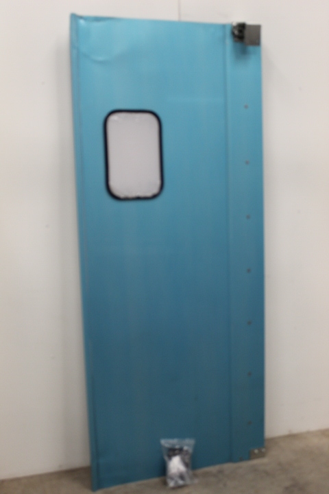 lot 72 image: Kitchen Traffic Swinging DOOR - NEW
