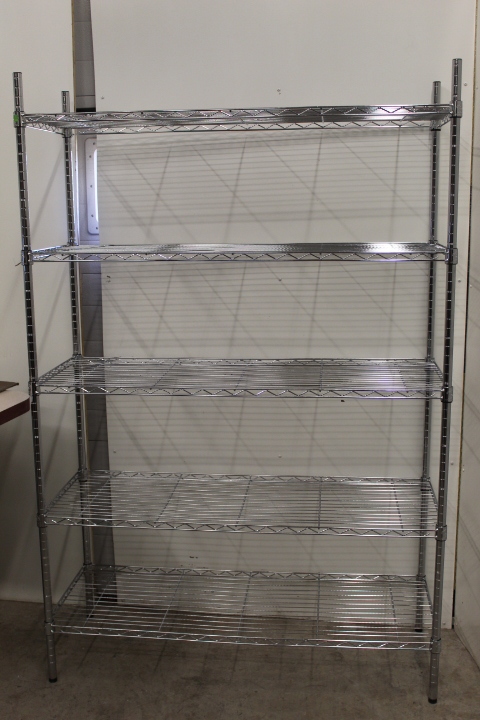 lot 112 image: 4 Metro style Shelving unit - NEW