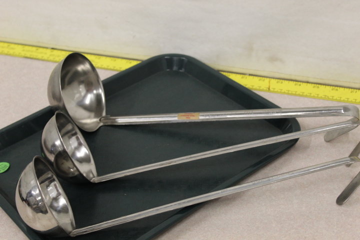 lot 135 image: Ladles  - New