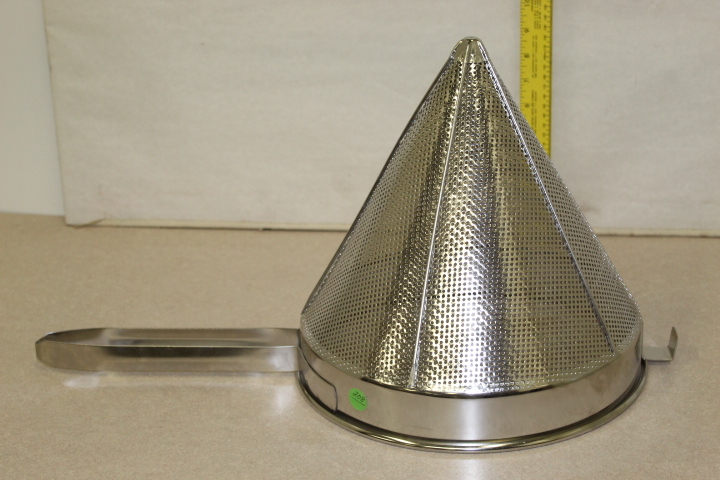lot 208 image: 12 Strainer - NEW