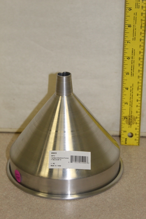 lot 211 image: Funnel - NEW