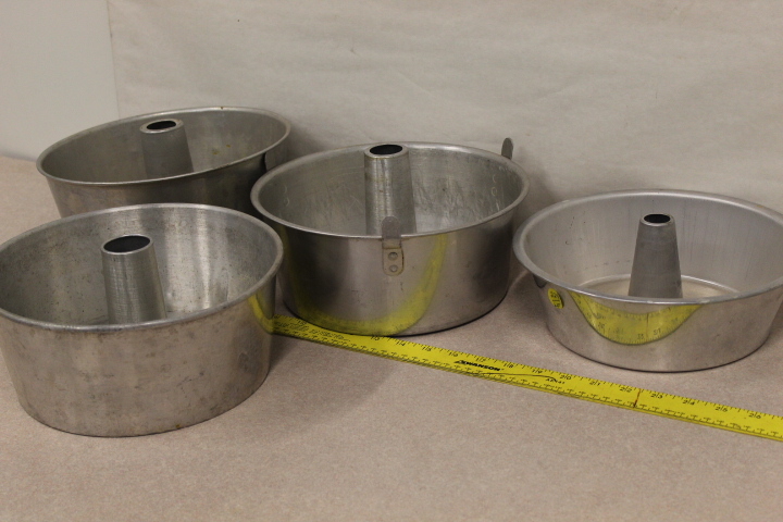 lot 224 image: Angel Food Cake Pans Lot