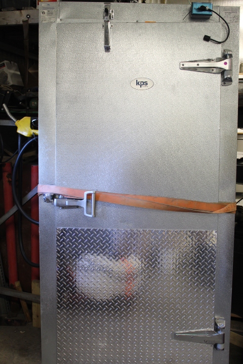 lot 152 image: Walk-In Cooler Door & Frame - Never Installed