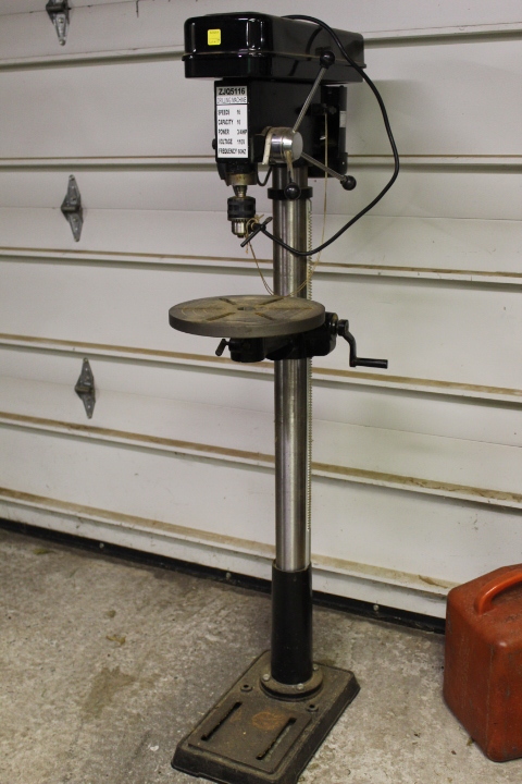 lot 7 image: Drill Press