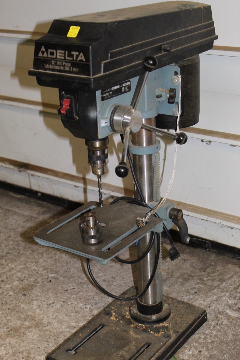 lot 8 image: Delta 12 Drill Press