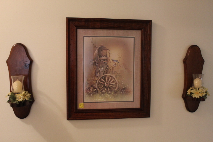 lot 205 image: Picture Lot