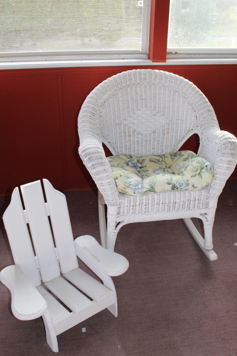 lot 33 image: Wicker Rocking Chair and Childrens Wooden Chair Lot