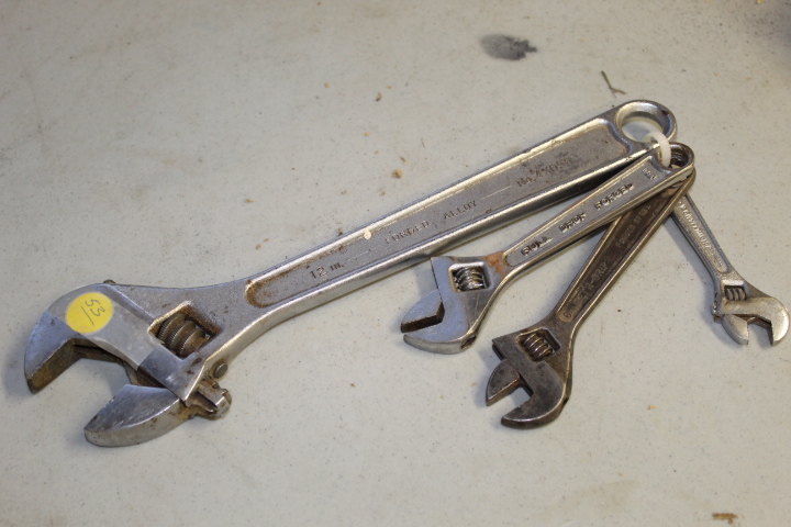 lot 53 image: Adjustable Wrenches Lot