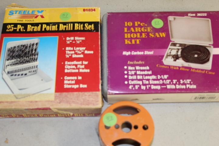 lot 57 image: Drill Bit Set and Large Hole Saw Kit Lot