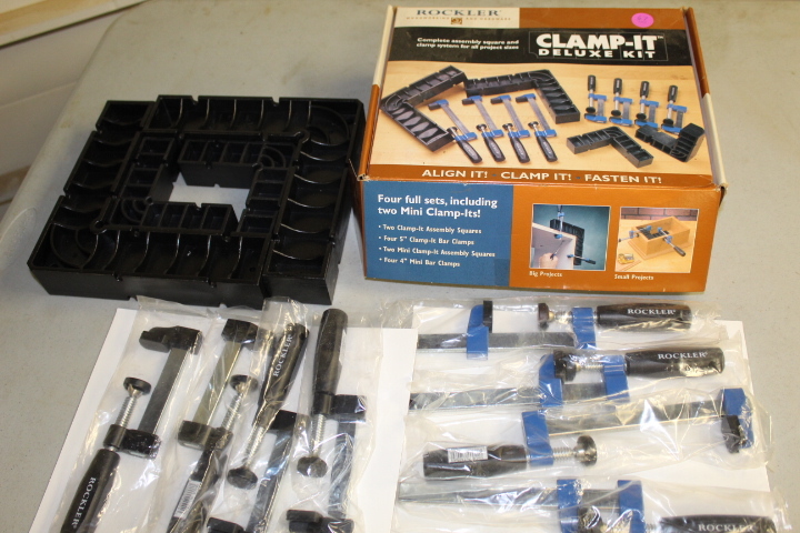 lot 67 image: Rockler Clamp-It Deluxe Clamp Kit - NEW
