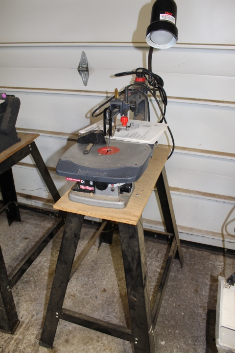lot 77 image: Craftsman Scroll Saw