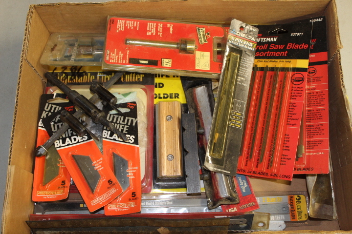 lot 87 image: Saw Blade and Cutter Bits Lot