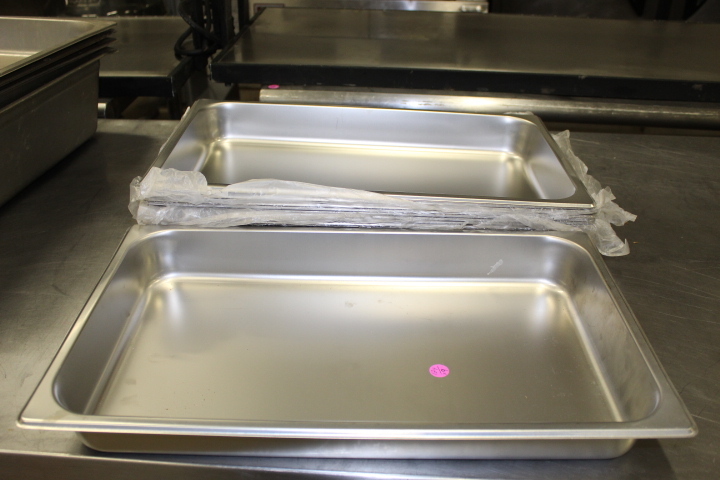 lot 124 image: Full Size hotel pans - never used